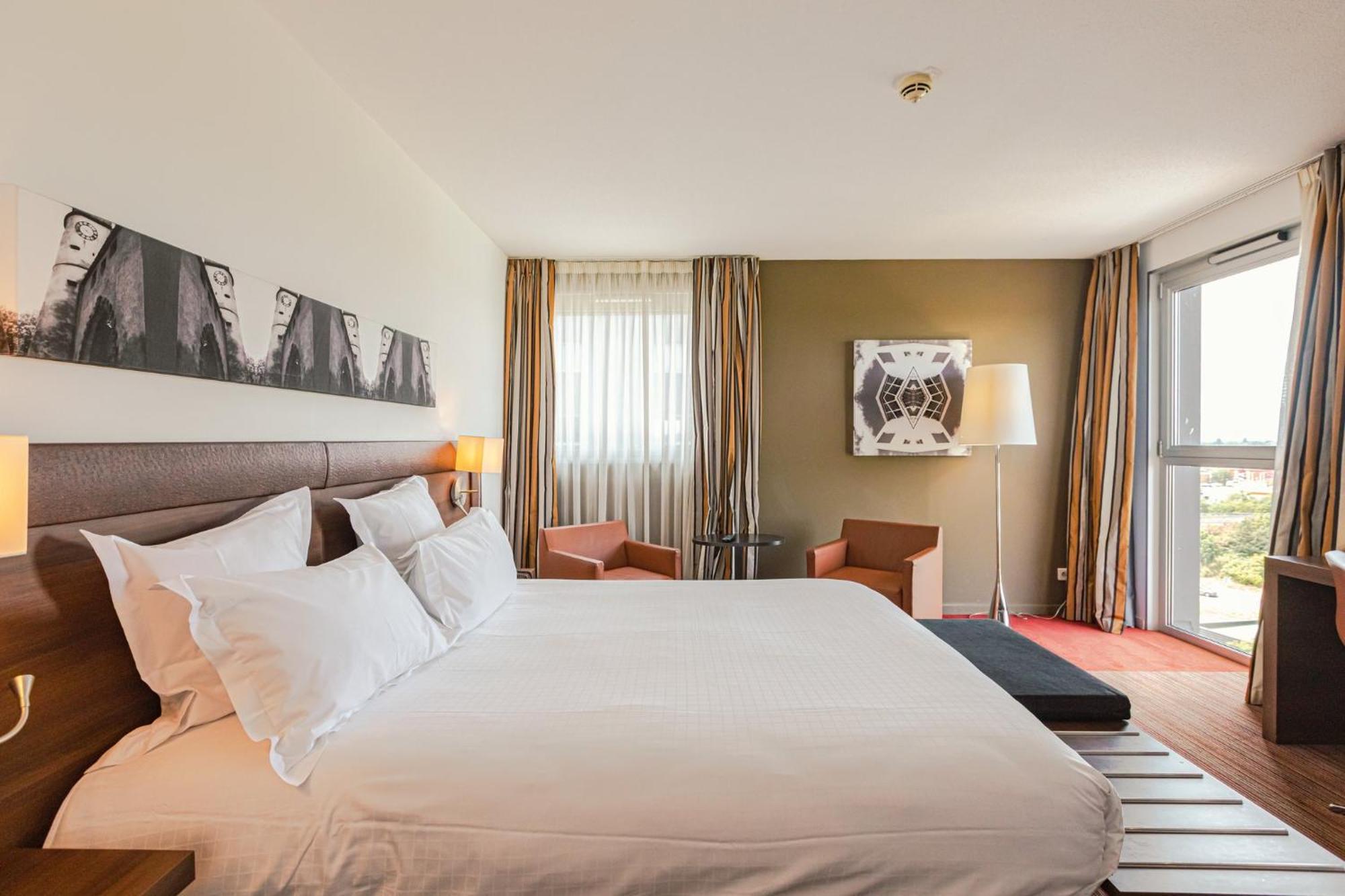 Holiday Inn Mulhouse By Ihg Екстериор снимка