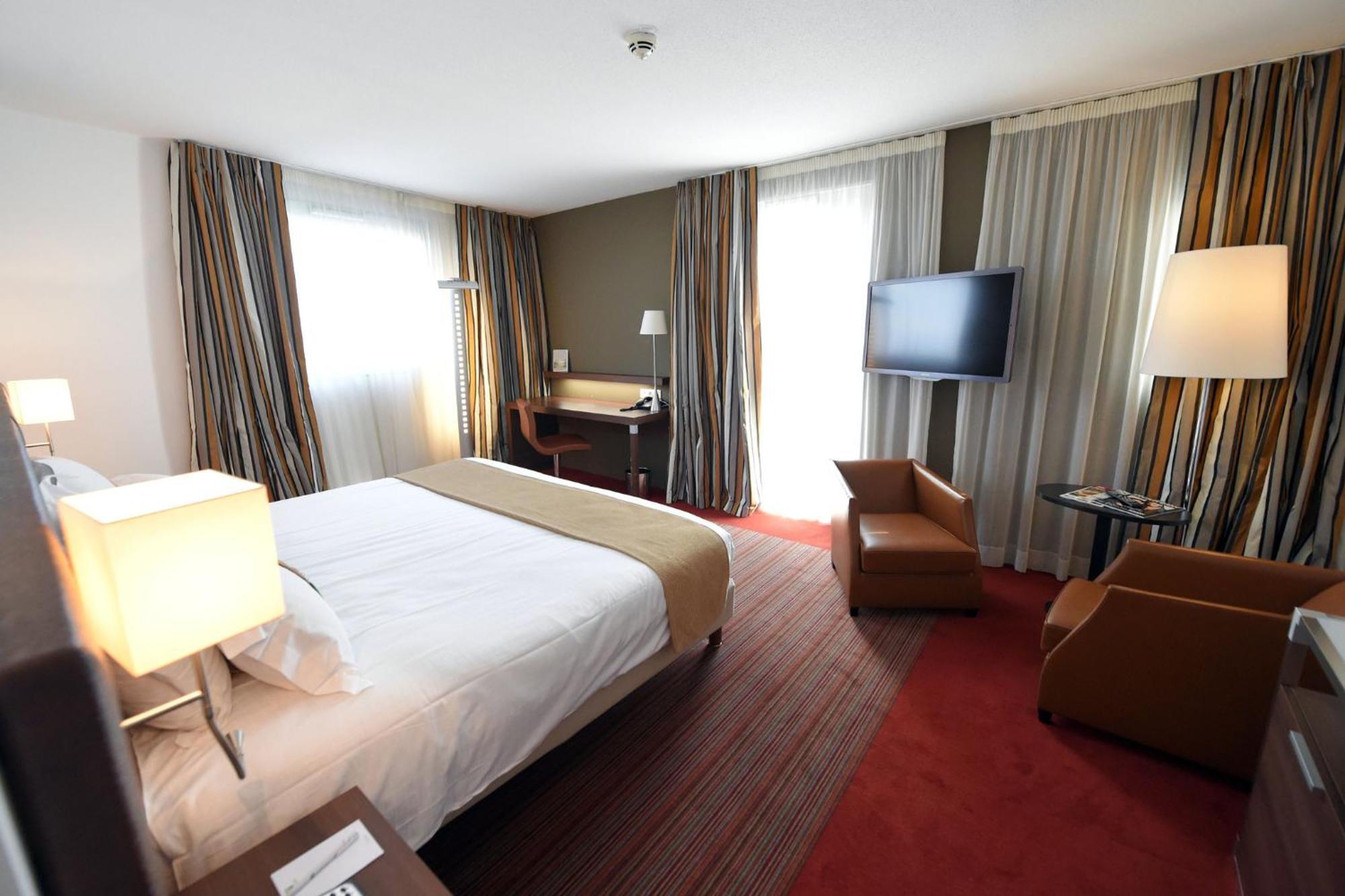 Holiday Inn Mulhouse By Ihg Екстериор снимка