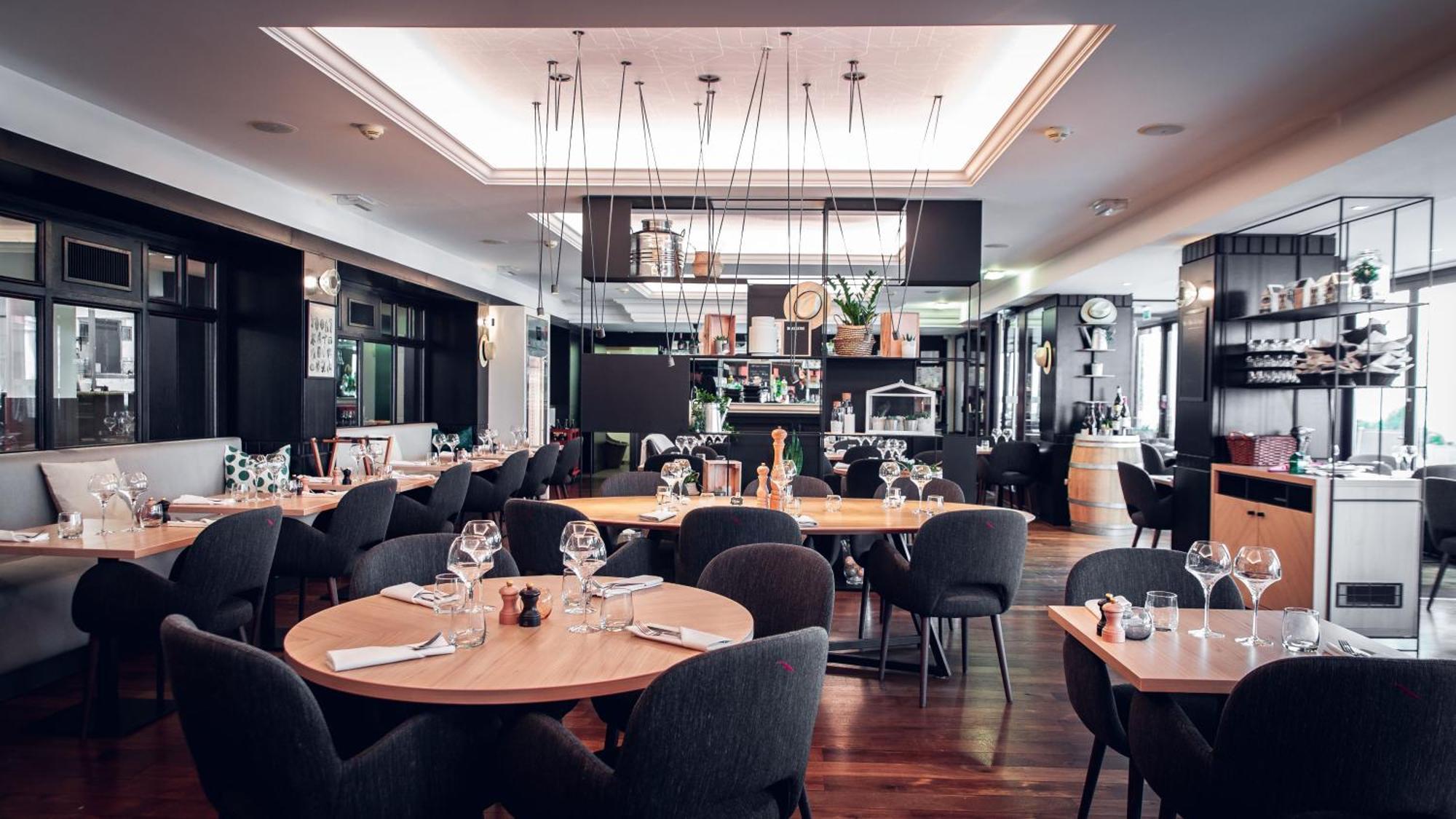 Holiday Inn Mulhouse By Ihg Екстериор снимка