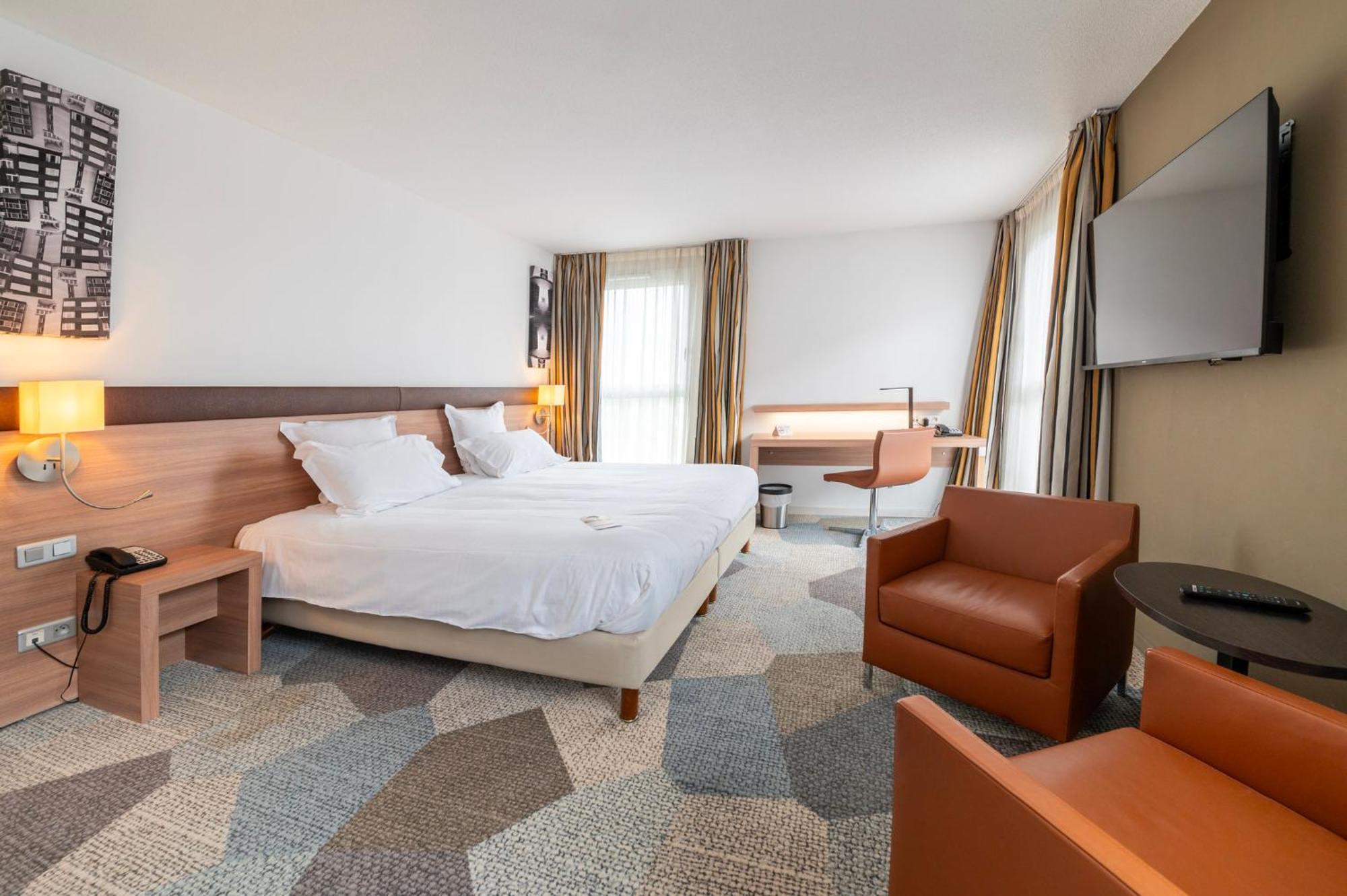 Holiday Inn Mulhouse By Ihg Екстериор снимка